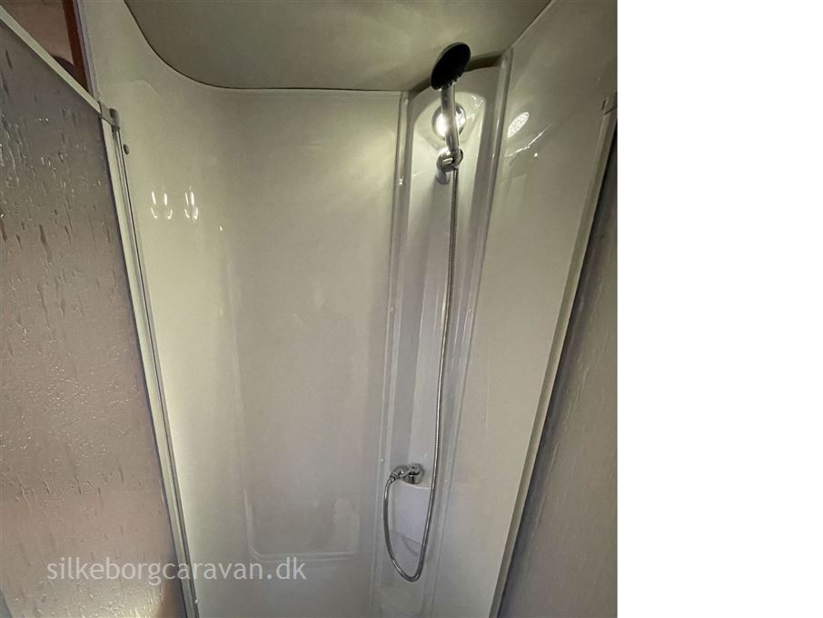 Weinsberg CaraSuite 700 ME Aut.